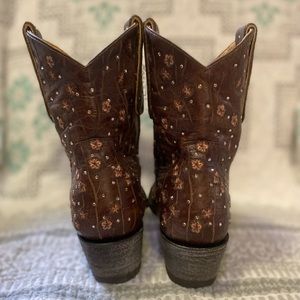 Glitz & glamour Old Gringo style. Embroidery-dazzling sparkles. sample NIB